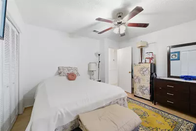 4411 Daisy Meadow Drive, Katy, TX 77449 - Photo 16