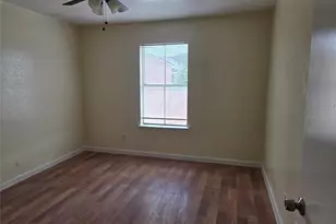 11545 S Kirkwood Rd, Houston, TX 77477 - Photo 6