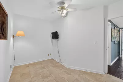 1401 E Beach Drive #514, Galveston, TX 77550 - Photo 22