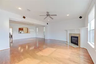 2931 Bering Dr, Houston, TX 77057 - Photo 6