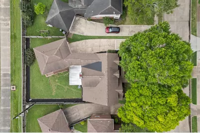 110 Shadow Wood Drive, Sugar Land, TX 77498 - Photo 38