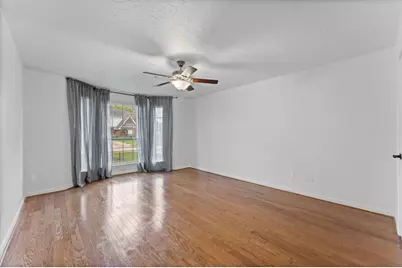 110 Shadow Wood Drive, Sugar Land, TX 77498 - Photo 10