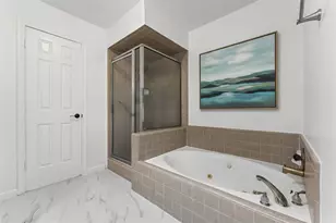 110 Shadow Wood Dr, Sugar Land, TX 77498 - Photo 12