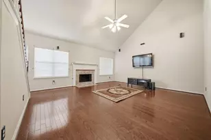2308 Oakleaf Hills Cir, Conroe, TX 77304 - Photo 20