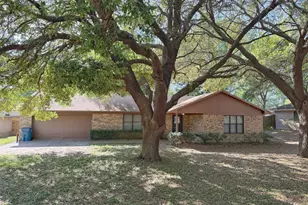 129 Stewart, Centerville, TX 75833 - Photo 1