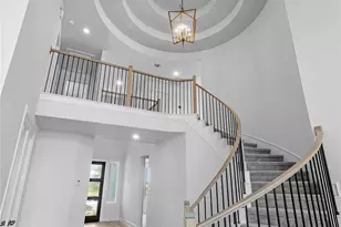 5227 Silk Petal Dr, Rosenberg, TX 77471 - Photo 2