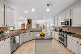 9535 Empress Crossing Dr, Spring, TX 77379 - Photo 6