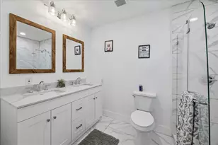 806 Nashua St, Houston, TX 77008 - Photo 16