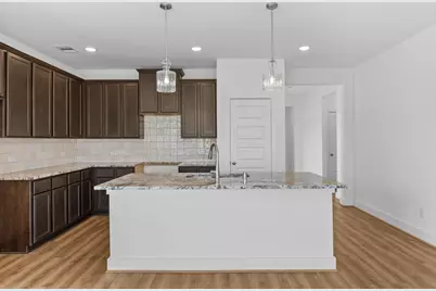 4533 Blue Mountain Laurel Street, Pinehurst, TX 77362 - Photo 4