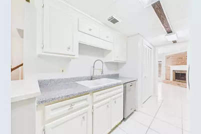 9409 Fondren Road, Houston, TX 77074 - Photo 8