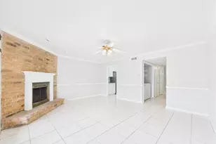 9409 Fondren Rd, Houston, TX 77074 - Photo 4