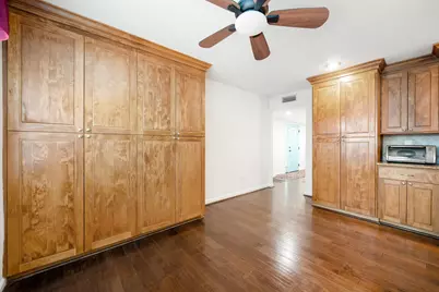 1809 Driftwood Lane, Galveston, TX 77551 - Photo 18