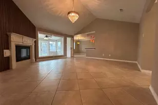 608 Pebbleshire Dr, Houston, TX 77062 - Photo 4