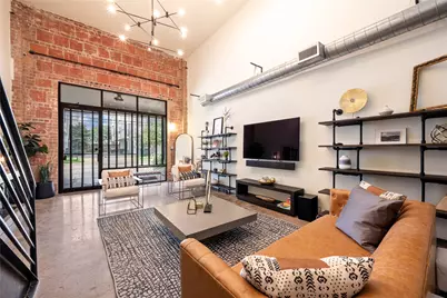 1601 W Webster Street #7, Houston, TX 77019 - Photo 1