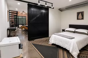 1601 W Webster St, Houston, TX 77019 - Photo 8