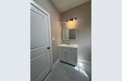 1816 Ryon Street, Houston, TX 77009 - Photo 12