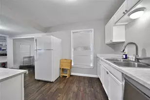 1606 W 8th St, Freeport, TX 77541 - Photo 16