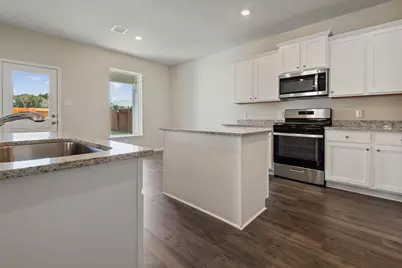 15802 Berry Hill Drive, Conroe, TX 77303 - Photo 8