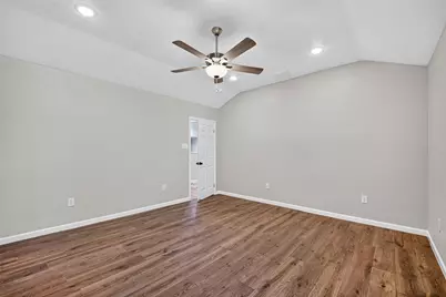 7542 Bywood Street, Houston, TX 77028 - Photo 2