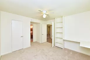 2035 Shorewood Ln, Sugar Land, TX 77479 - Photo 16