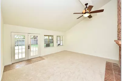 2035 Shorewood Lane, Sugar Land, TX 77479 - Photo 6