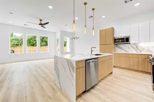 7827 Brandon St, Houston, TX 77051 - Photo 12