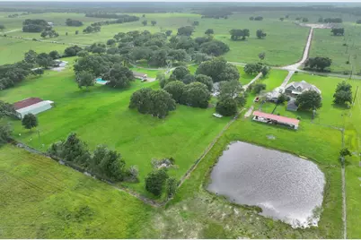 829 S Van Ostrand Avenue, Winnie, TX 77665 - Photo 44