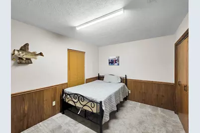 829 S Van Ostrand Avenue, Winnie, TX 77665 - Photo 34
