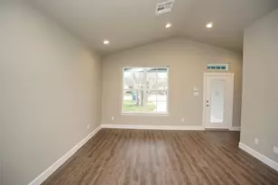 1137 4th St, Rosenberg, TX 77471 - Photo 6