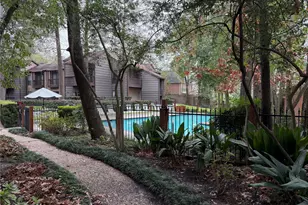 11711 Memorial Dr, Houston, TX 77024 - Photo 2