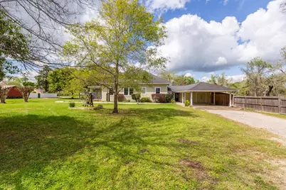 2031 Grand Avenue, Liberty, TX 77575 - Photo 46