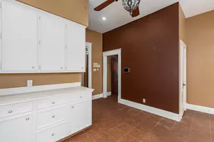 2031 Grand Ave, Liberty, TX 77575 - Photo 14