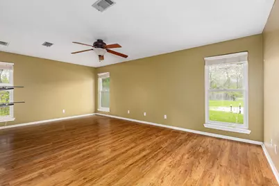 2031 Grand Avenue, Liberty, TX 77575 - Photo 10
