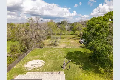 2031 Grand Avenue, Liberty, TX 77575 - Photo 4