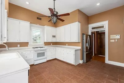 2031 Grand Avenue, Liberty, TX 77575 - Photo 14