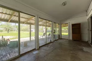 2031 Grand Ave, Liberty, TX 77575 - Photo 38