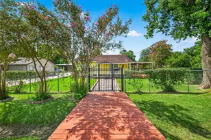 3302 Sparks St, Houston, TX 77093 - Photo 1