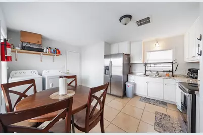 8041 Howard Drive #1, Houston, TX 77017 - Photo 2