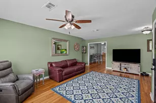 4630 Hudson Rd, Santa Fe, TX 77517 - Photo 2