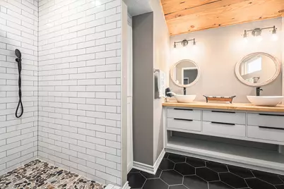 658 Warsaw Street, Hitchcock, TX 77563 - Photo 12