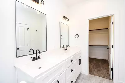 6828 Liverpool Street, Houston, TX 77021 - Photo 28