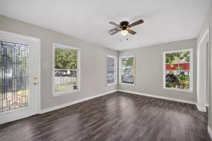 216 Eastway St, Galena Park, TX 77547 - Photo 8