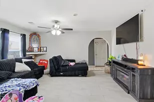 8906 Talton St, Houston, TX 77078 - Photo 16