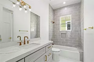 1106 62nd St, Galveston, TX 77551 - Photo 4