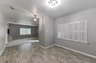 6305 Deerwood Rd, Houston, TX 77057 - Photo 12