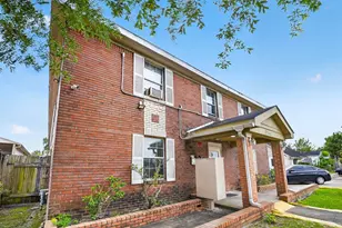 7742 Park Pl Blvd, Houston, TX 77087 - Photo 1