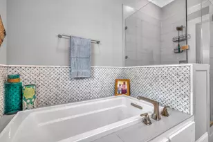 9 Broad St, Galveston, TX 77554 - Photo 22