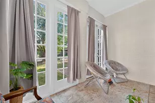 324 W Alabama St, Houston, TX 77006 - Photo 28