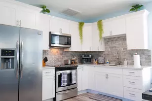 5801 Ave S 1/2, Galveston, TX 77551 - Photo 8