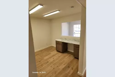 1301 N Avenue H, Freeport, TX 77541 - Photo 12